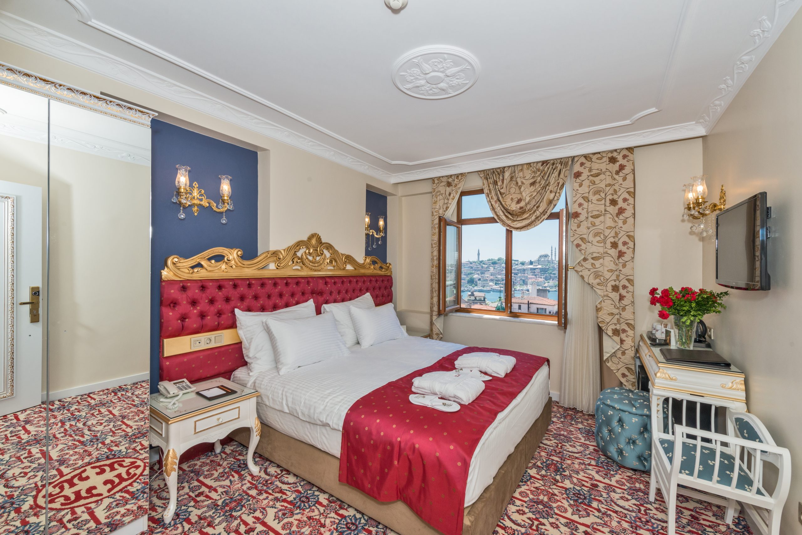 Where Luxury Meets Tradition!