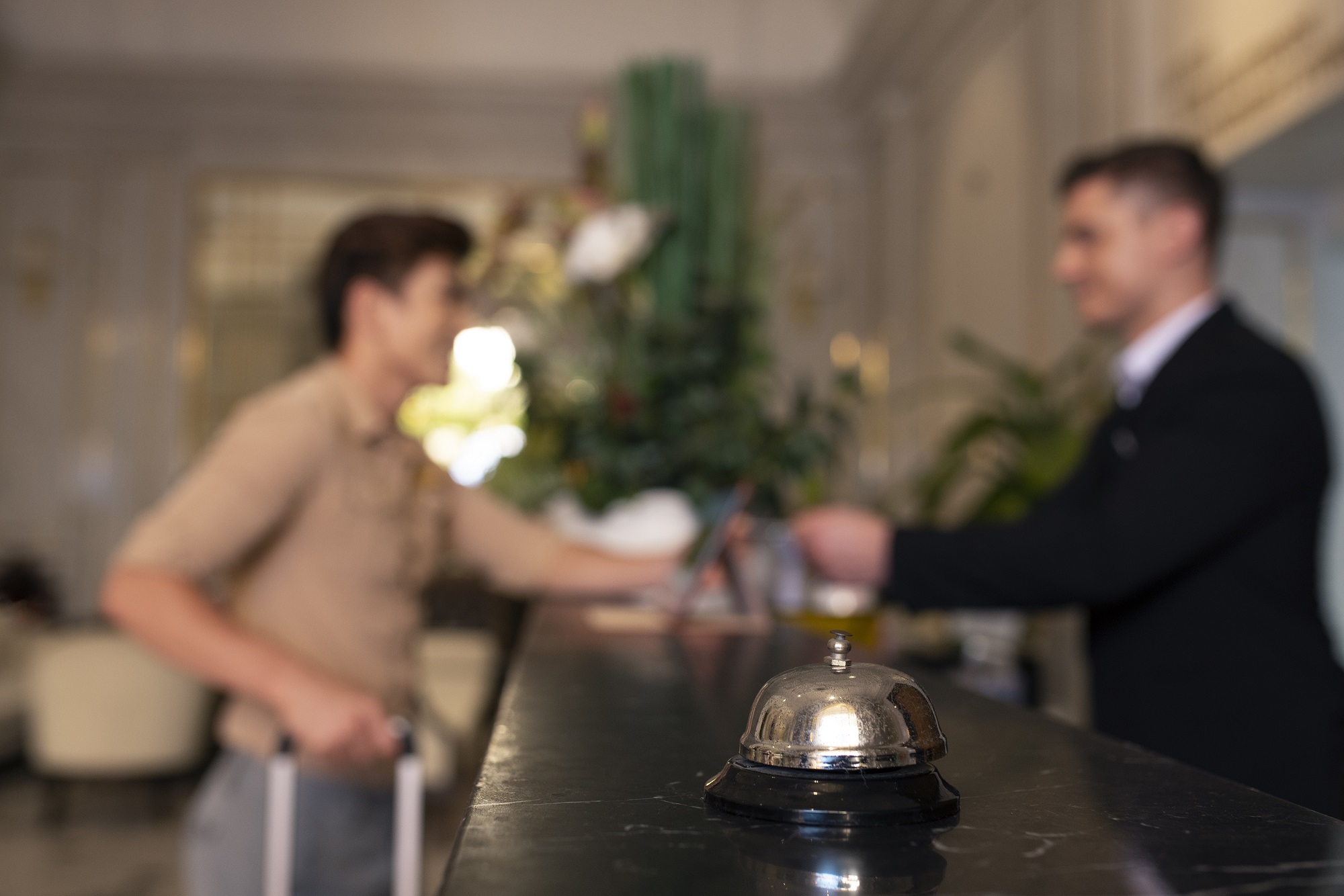 hotel-receptionist-work